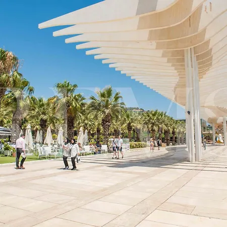 Luxury With Sea Views & Terrace By Rems Lägenhet Málaga